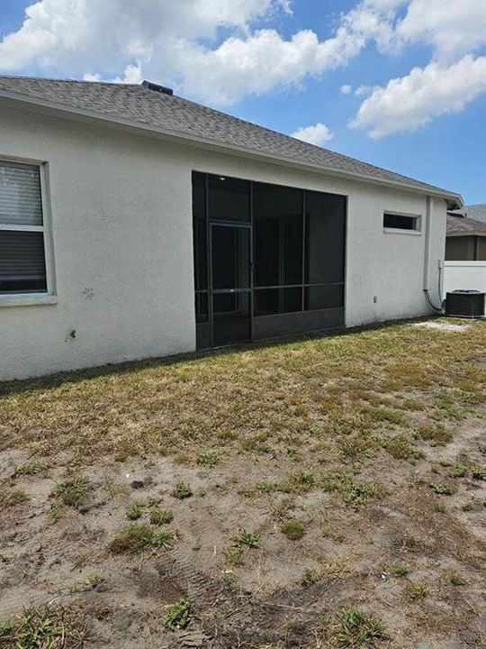 En Venta: $357,900 (4 camas, 2 baños, 2040 Pies cuadrados)