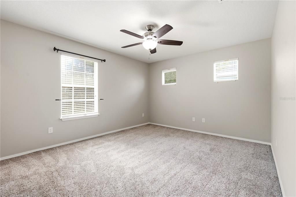 For Sale: $220,000 (2 beds, 2 baths, 1280 Square Feet)