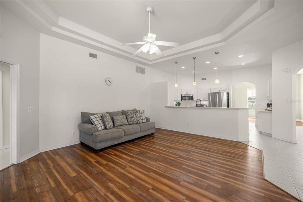 For Sale: $504,999 (4 beds, 2 baths, 2504 Square Feet)