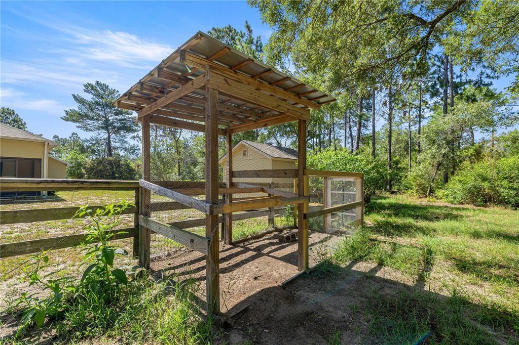 For Sale: $504,999 (4 beds, 2 baths, 2504 Square Feet)