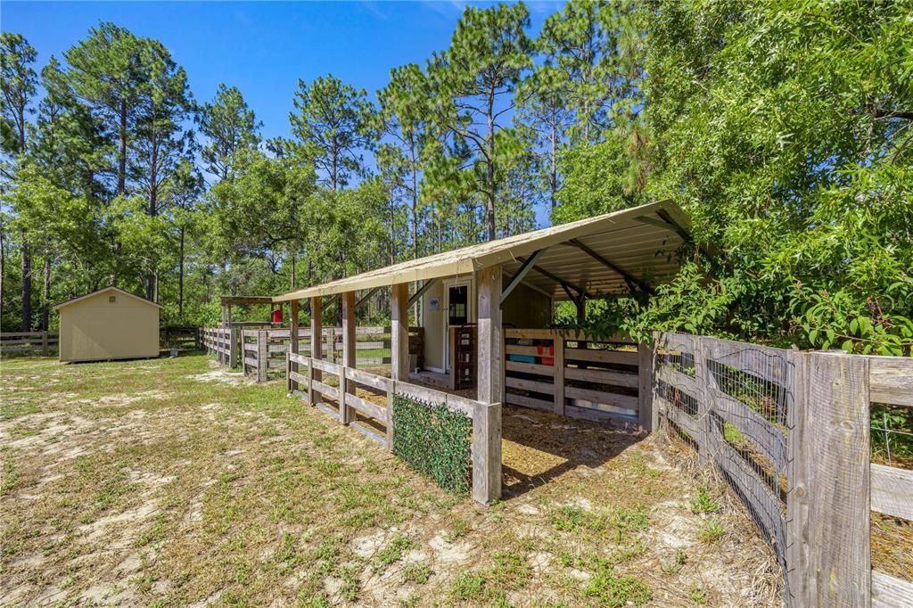 For Sale: $504,999 (4 beds, 2 baths, 2504 Square Feet)