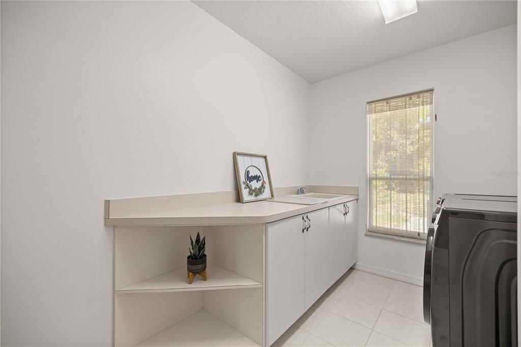 For Sale: $504,999 (4 beds, 2 baths, 2504 Square Feet)