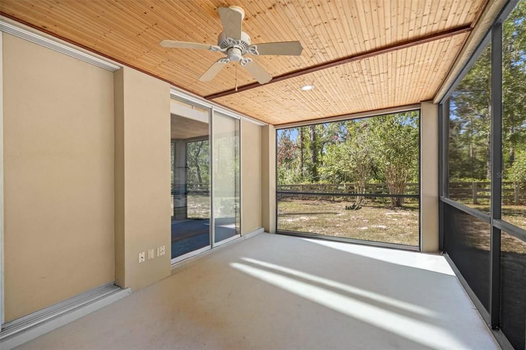 For Sale: $504,999 (4 beds, 2 baths, 2504 Square Feet)