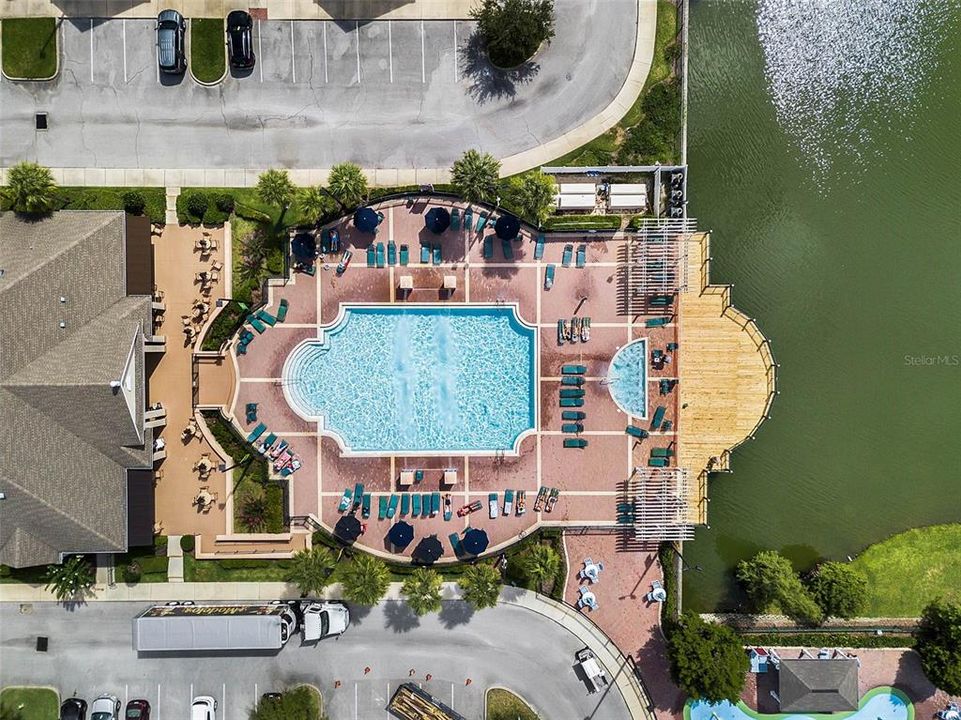 На продажу: $219,900 (3 спален, 2 ванн, 1296 Квадратных фут)