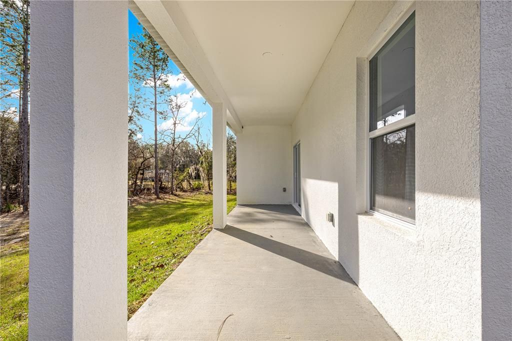 For Rent: $2,150 (3 beds, 2 baths, 1648 Square Feet)