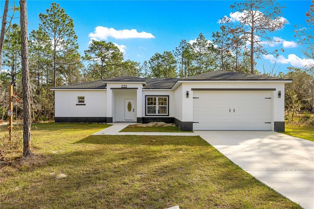 For Rent: $2,150 (3 beds, 2 baths, 1648 Square Feet)