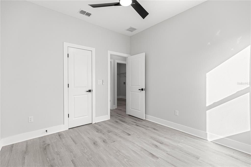 For Rent: $2,150 (3 beds, 2 baths, 1648 Square Feet)