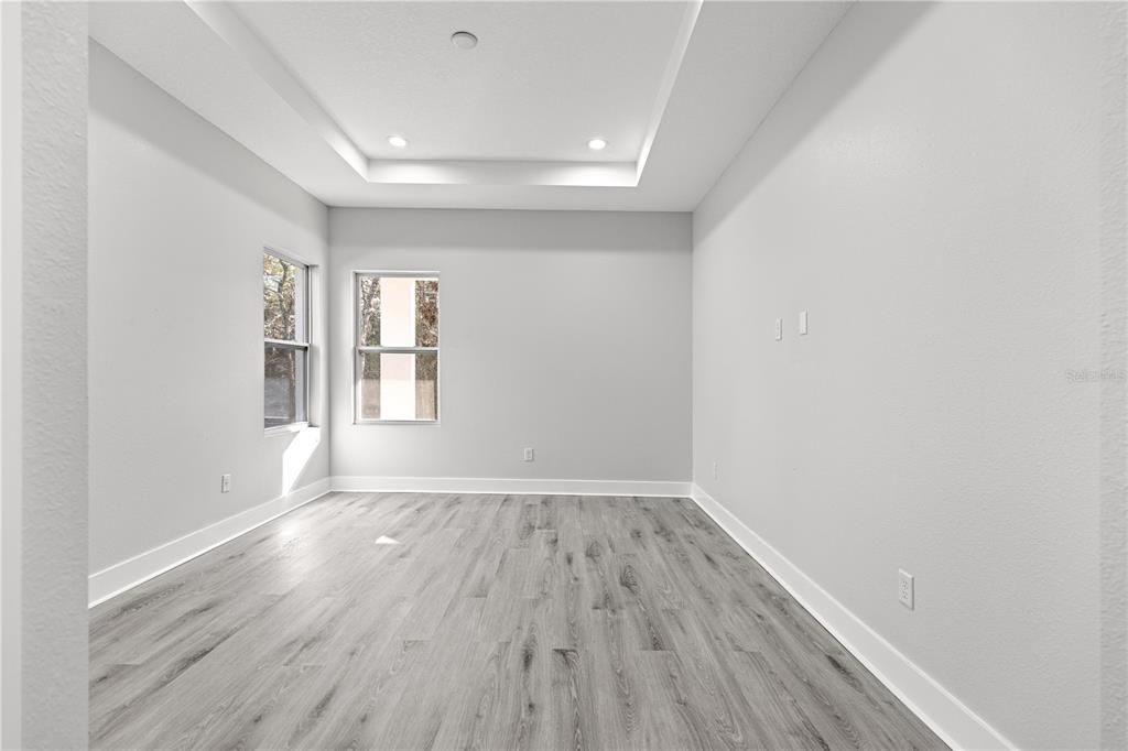 For Rent: $2,150 (3 beds, 2 baths, 1648 Square Feet)