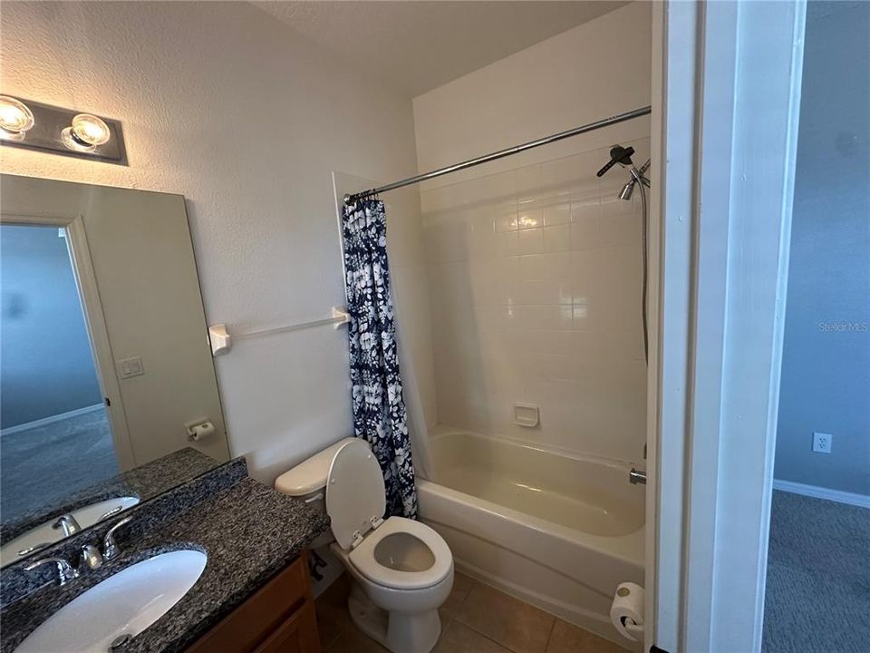 For Sale: $316,000 (2 beds, 2 baths, 1236 Square Feet)
