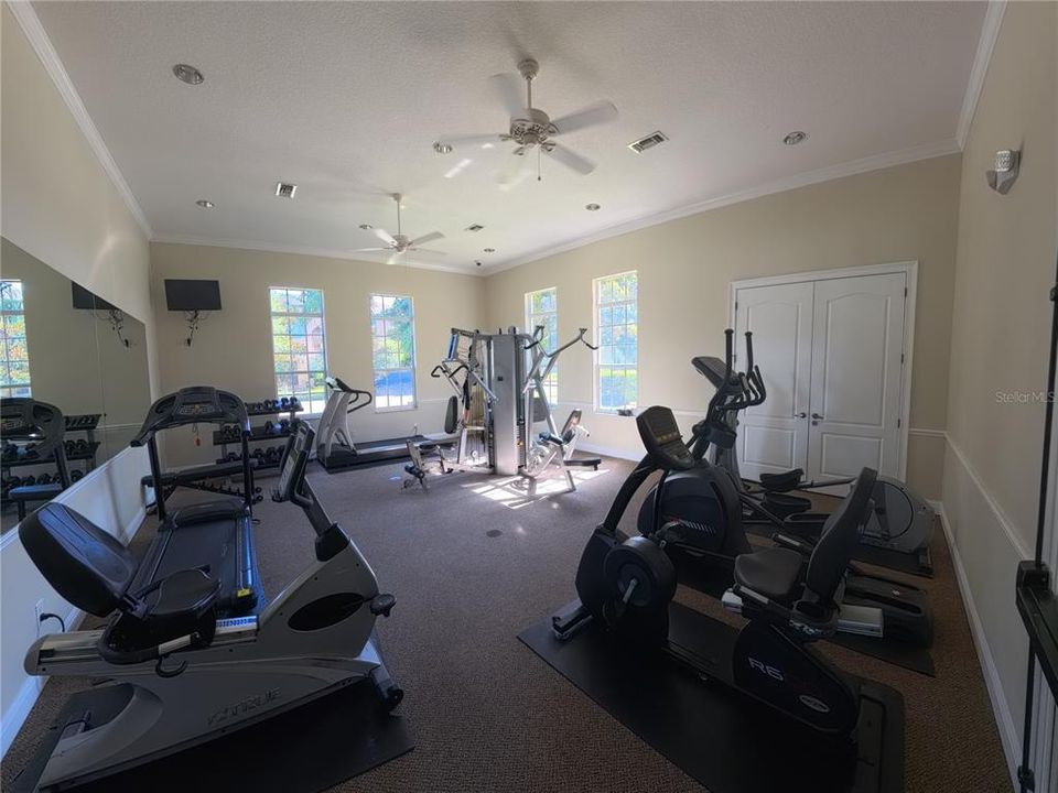 For Sale: $316,000 (2 beds, 2 baths, 1236 Square Feet)