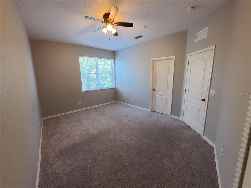 For Sale: $316,000 (2 beds, 2 baths, 1236 Square Feet)