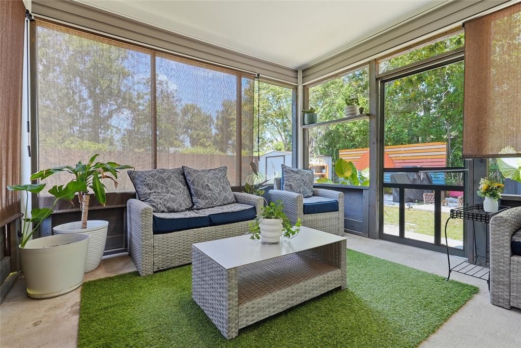 For Sale: $330,000 (3 beds, 2 baths, 1200 Square Feet)