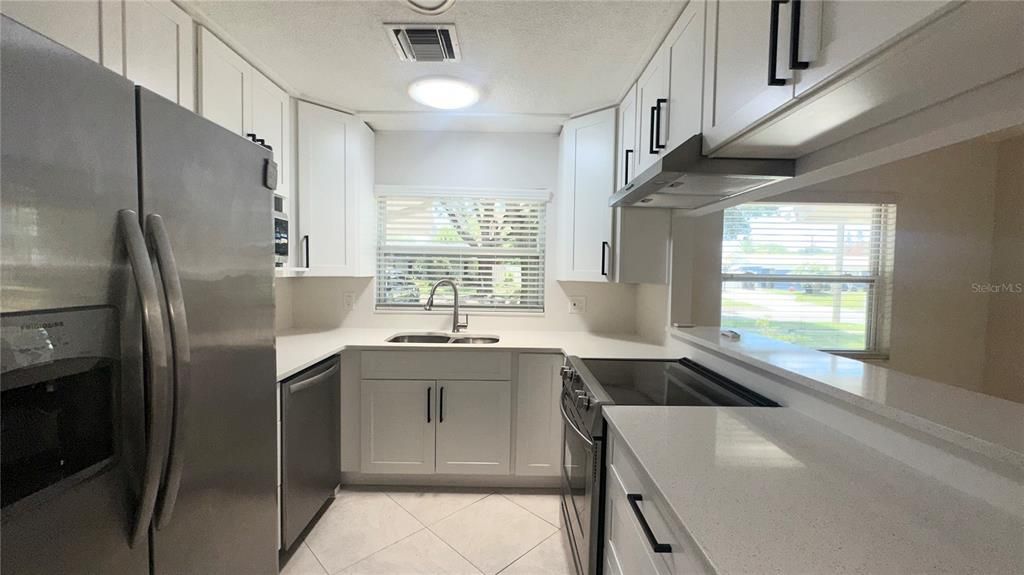 В аренду: $2,699 (3 спален, 2 ванн, 1550 Квадратных фут)