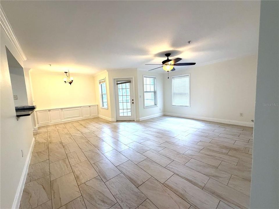 For Rent: $1,500 (2 beds, 1 baths, 1271 Square Feet)