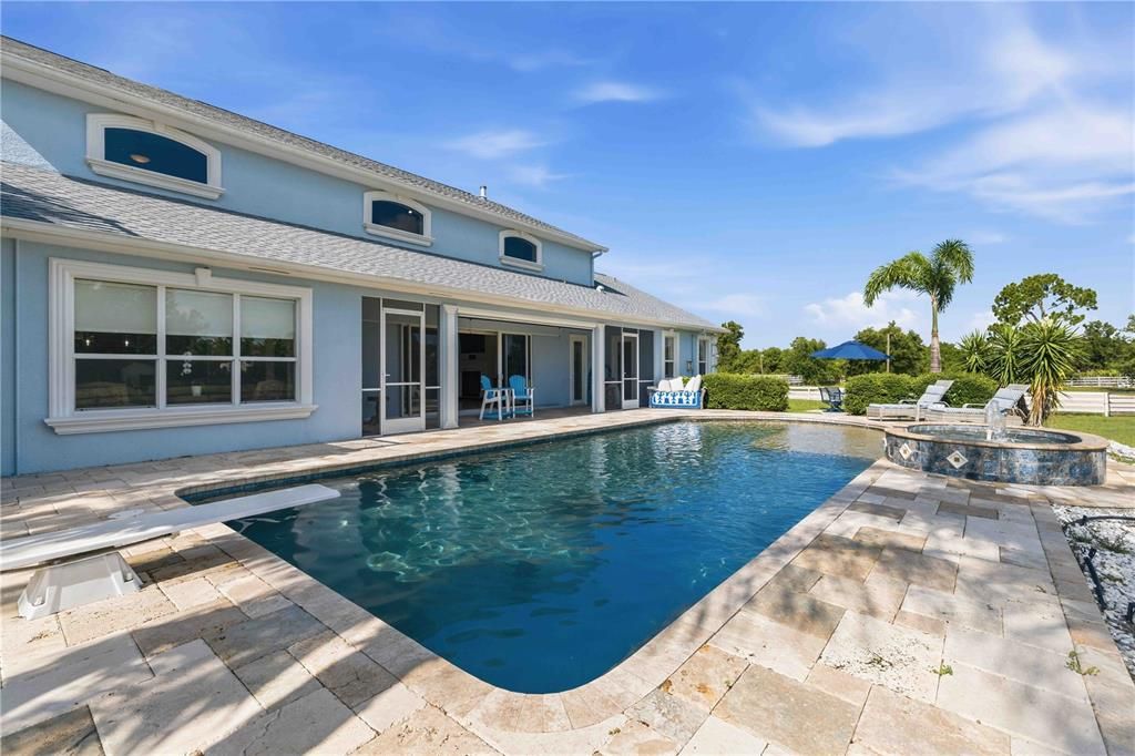 En Venta: $2,000,000 (4 camas, 3 baños, 4062 Pies cuadrados)