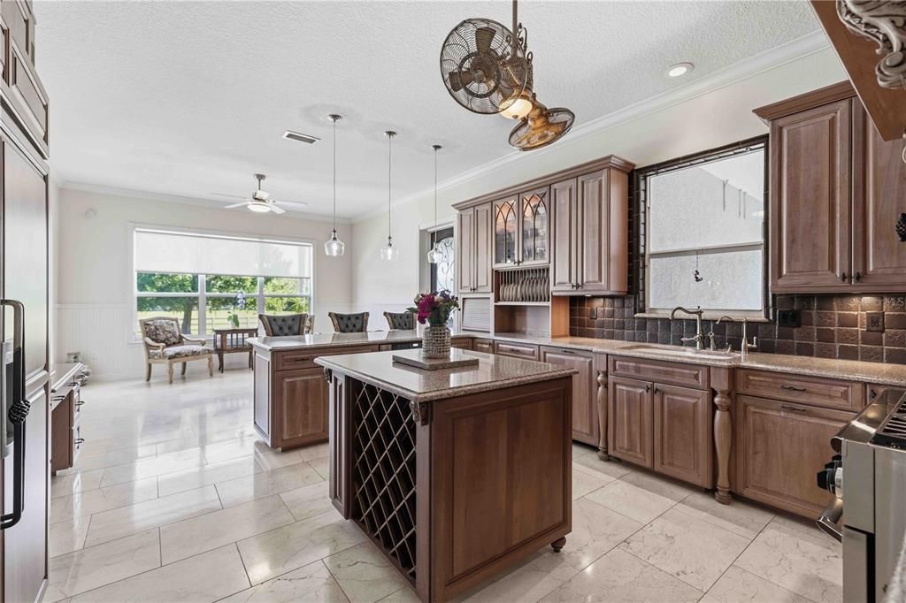 En Venta: $2,000,000 (4 camas, 3 baños, 4062 Pies cuadrados)