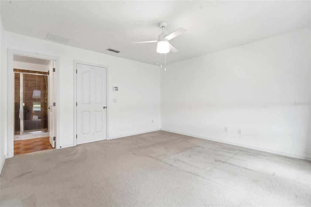 En Venta: $319,900 (3 camas, 2 baños, 1781 Pies cuadrados)