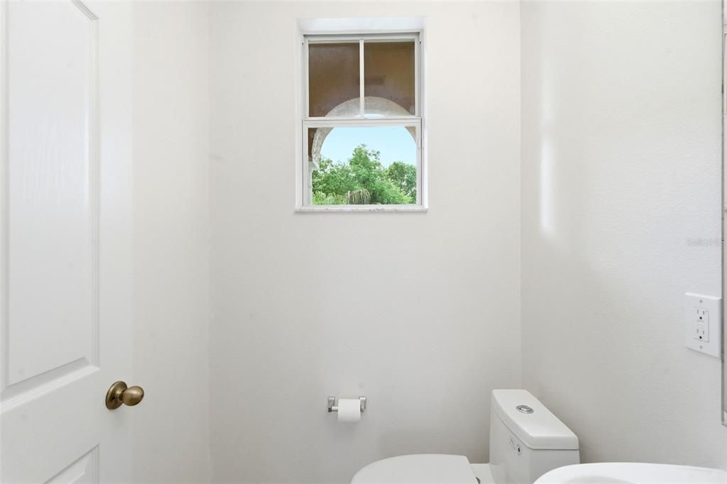 En Venta: $319,900 (3 camas, 2 baños, 1781 Pies cuadrados)