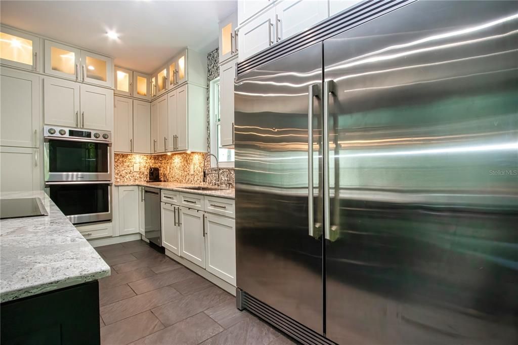 For Sale: $2,185,000 (4 beds, 3 baths, 2758 Square Feet)