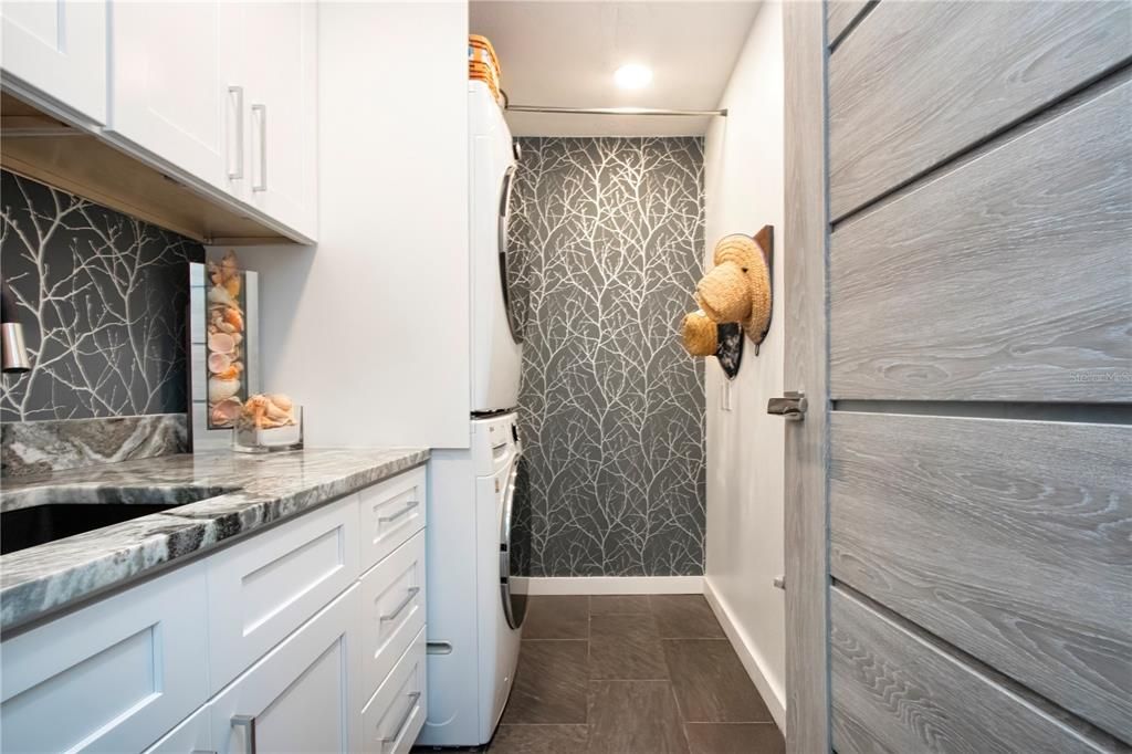 For Sale: $2,185,000 (4 beds, 3 baths, 2758 Square Feet)