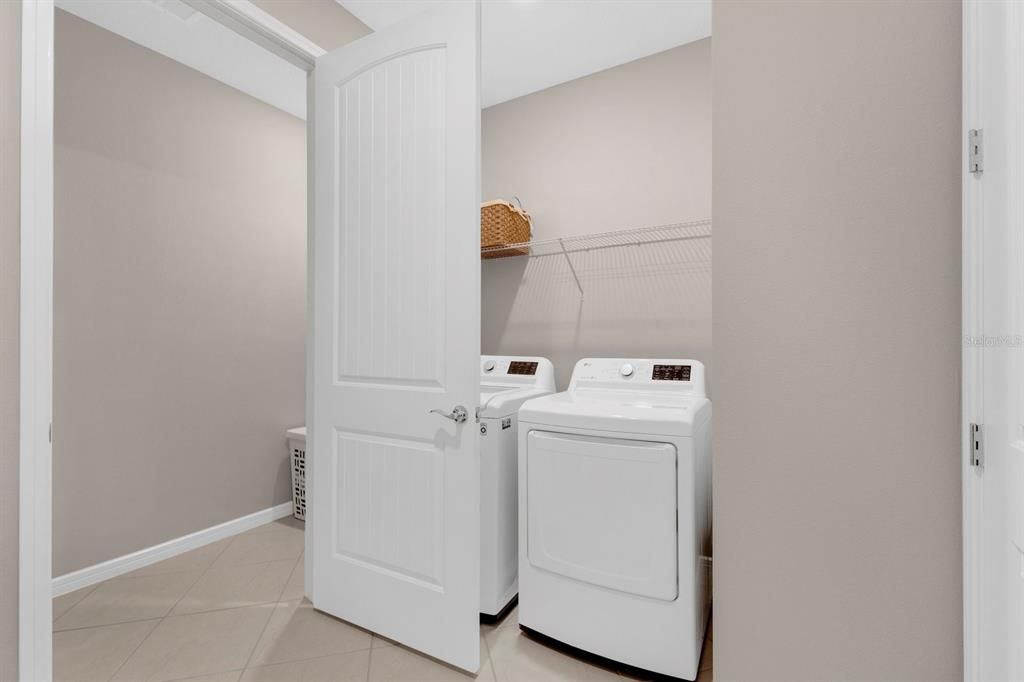 For Sale: $699,990 (3 beds, 2 baths, 2054 Square Feet)