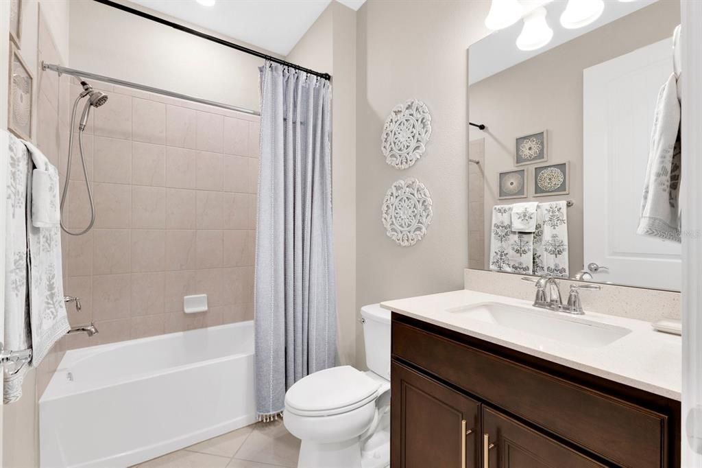 For Sale: $699,990 (3 beds, 2 baths, 2054 Square Feet)