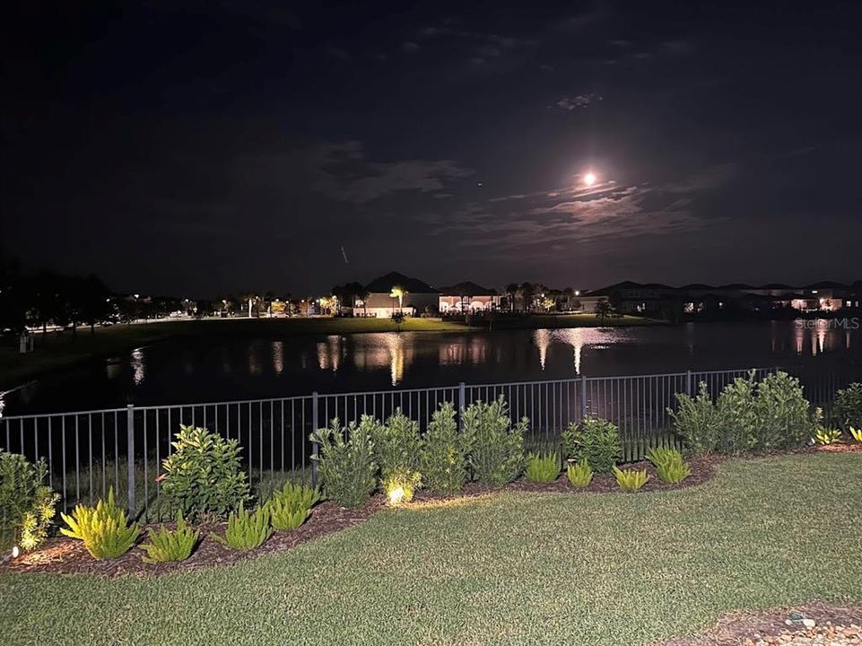 For Sale: $699,990 (3 beds, 2 baths, 2054 Square Feet)