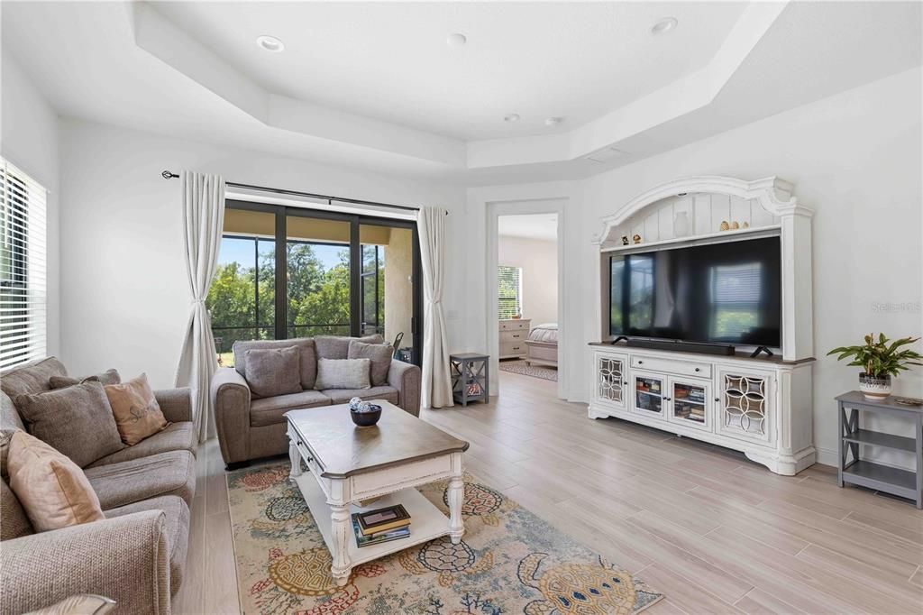 En Venta: $415,000 (2 camas, 2 baños, 1433 Pies cuadrados)