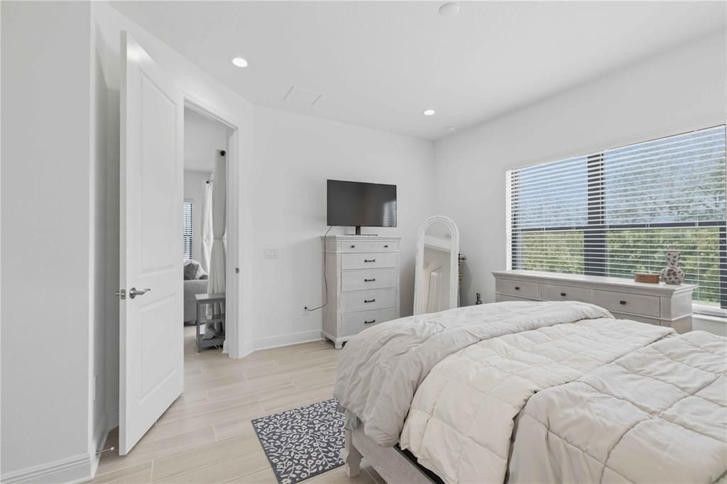 En Venta: $415,000 (2 camas, 2 baños, 1433 Pies cuadrados)