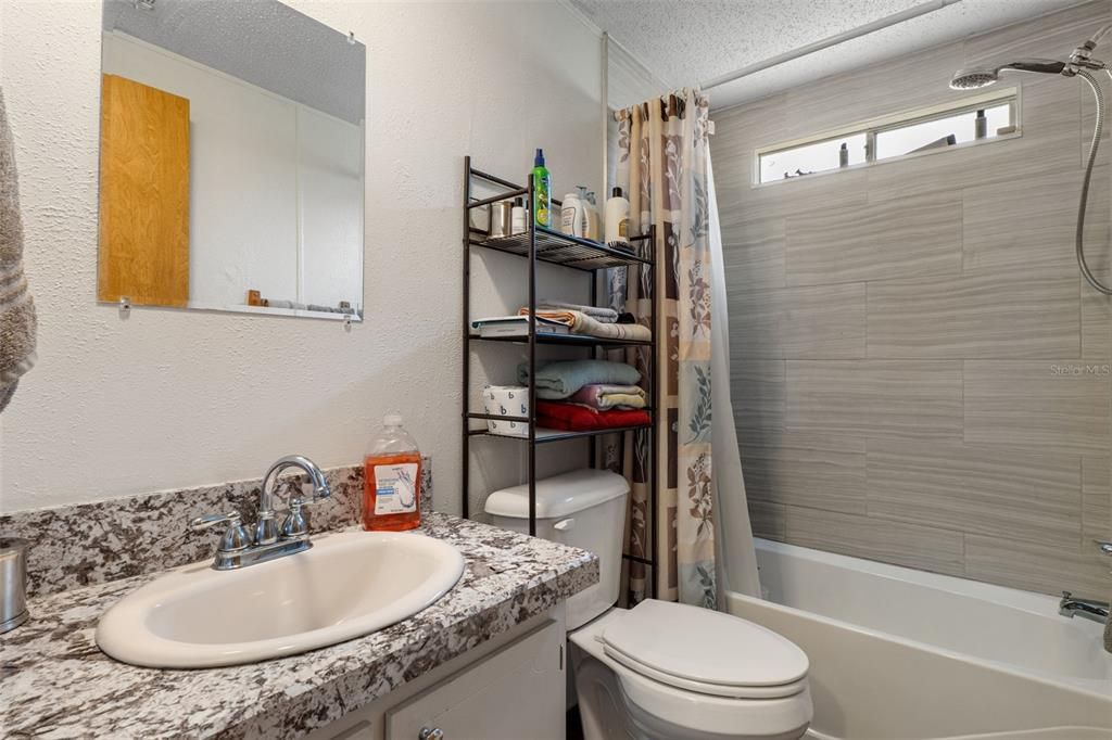 En Venta: $218,000 (3 camas, 2 baños, 1497 Pies cuadrados)