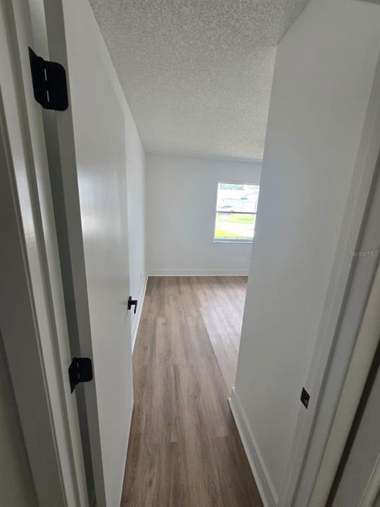 На продажу: $319,900 (3 спален, 2 ванн, 1709 Квадратных фут)