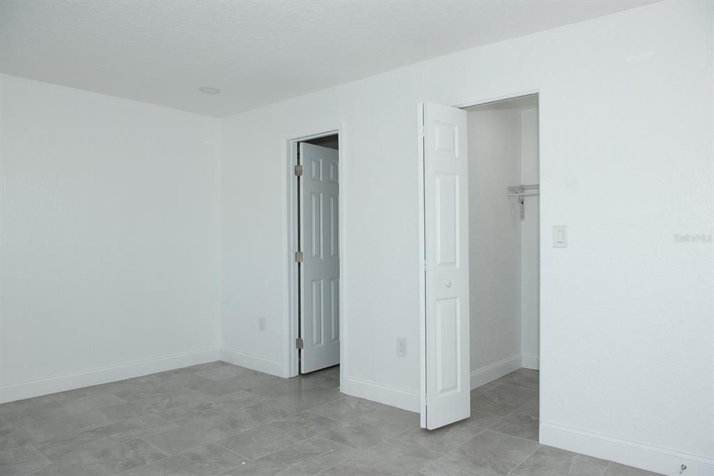 В аренду: $2,975 (4 спален, 2 ванн, 1355 Квадратных фут)