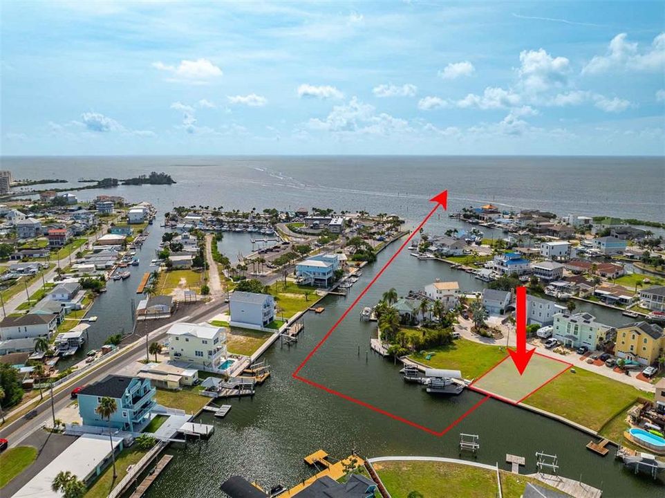 For Sale: $285,000 (0.14 acres)