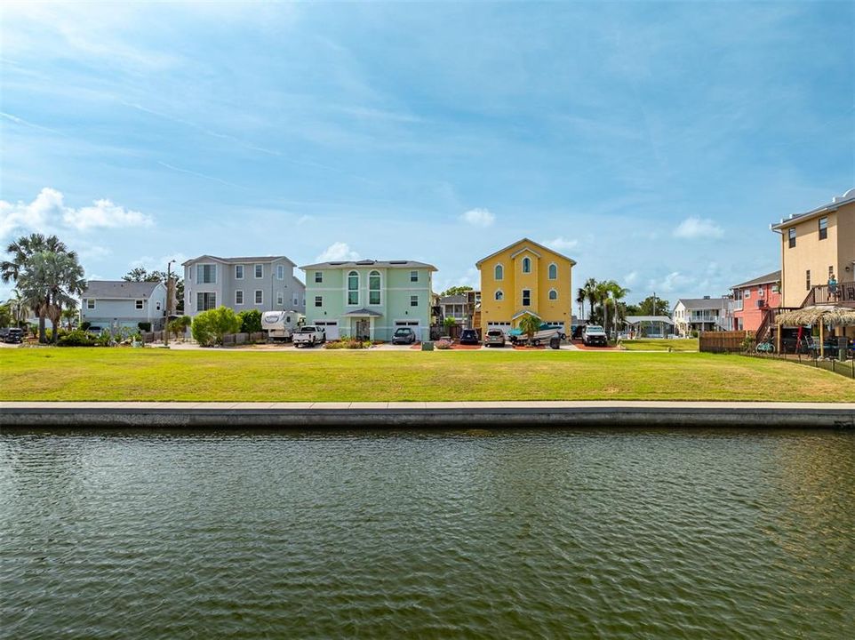 For Sale: $285,000 (0.14 acres)