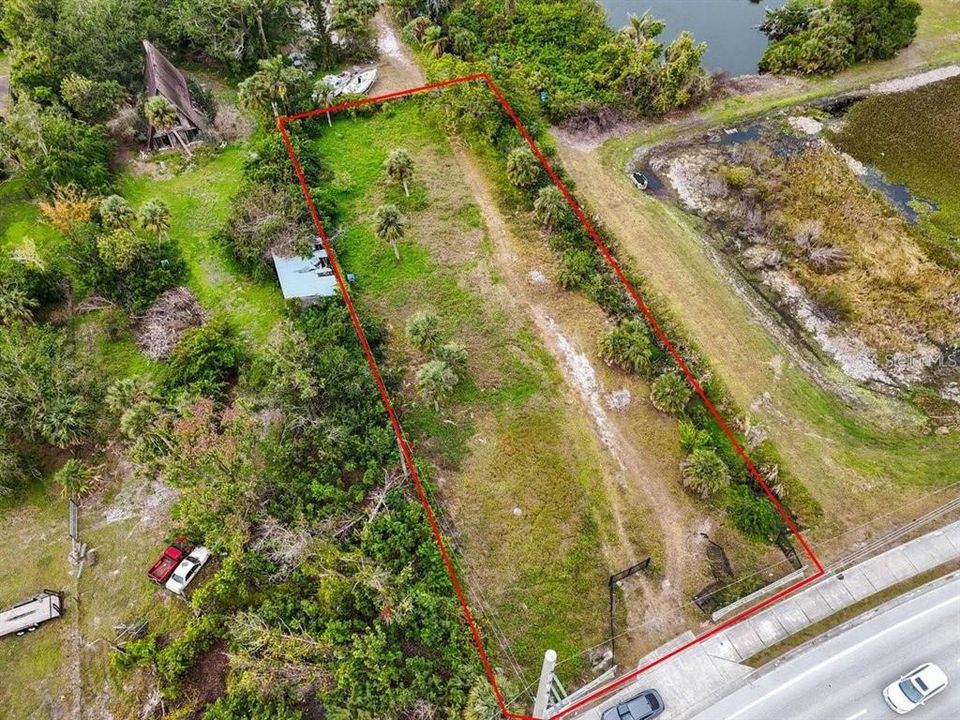 En Venta: $139,900 (0.72 acres)