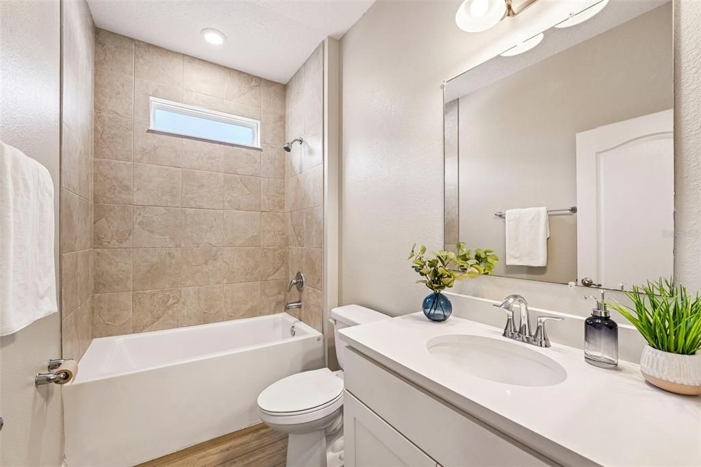 En Venta: $399,000 (4 camas, 2 baños, 2152 Pies cuadrados)