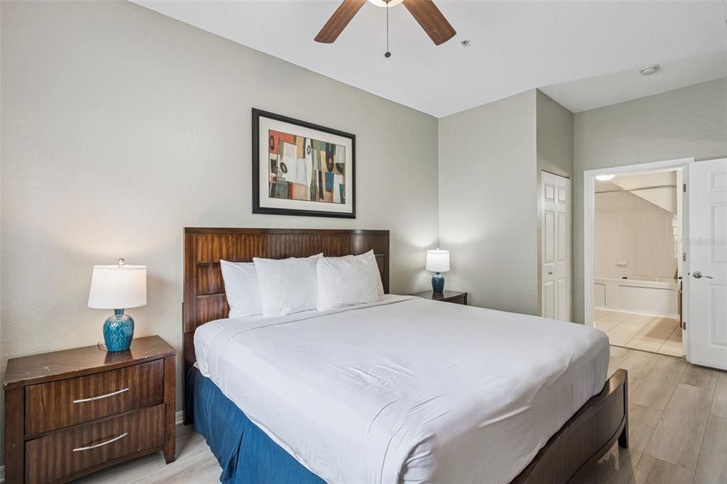 For Sale: $249,999 (4 beds, 3 baths, 1470 Square Feet)