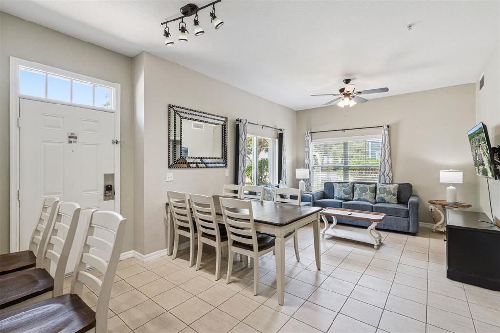 For Sale: $249,999 (4 beds, 3 baths, 1470 Square Feet)