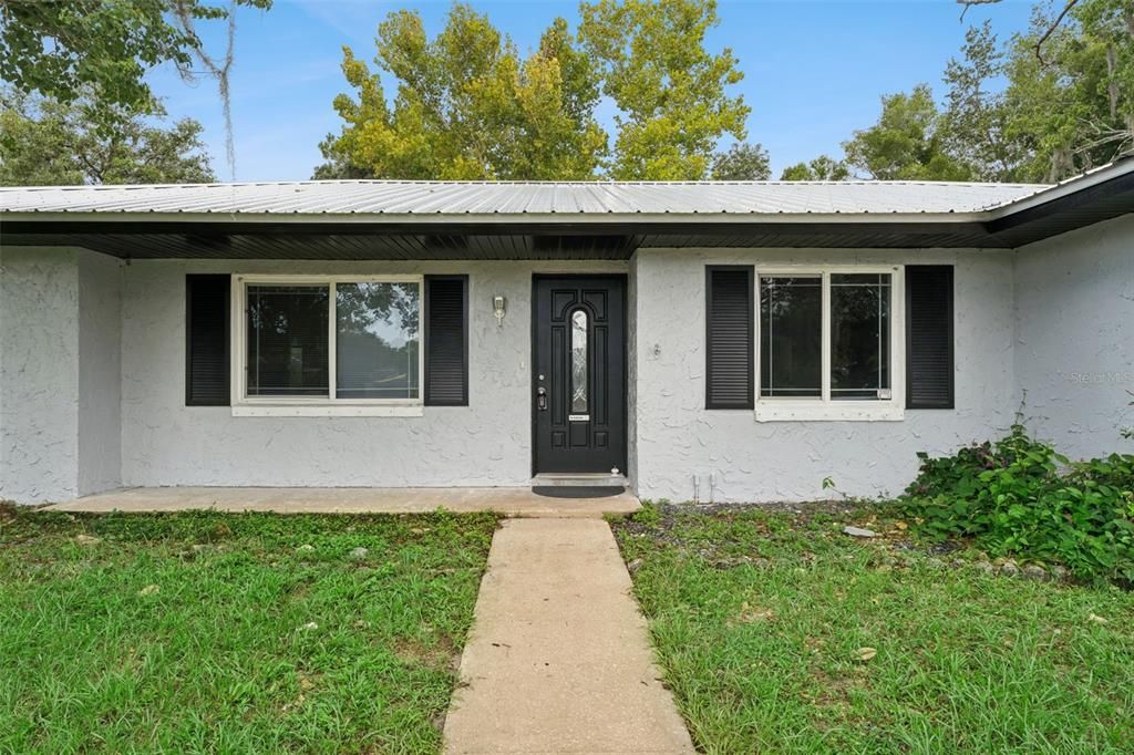 En Venta: $320,000 (3 camas, 2 baños, 1676 Pies cuadrados)