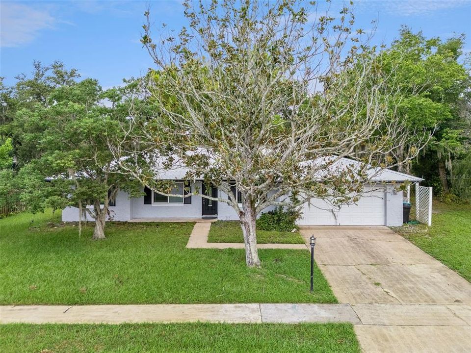 En Venta: $320,000 (3 camas, 2 baños, 1676 Pies cuadrados)
