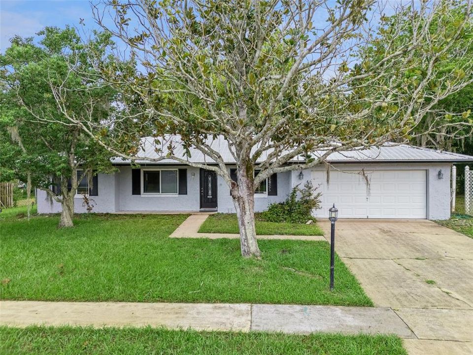 En Venta: $320,000 (3 camas, 2 baños, 1676 Pies cuadrados)