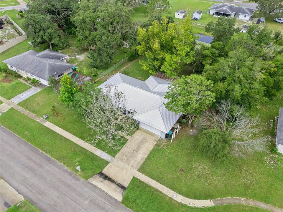 En Venta: $320,000 (3 camas, 2 baños, 1676 Pies cuadrados)