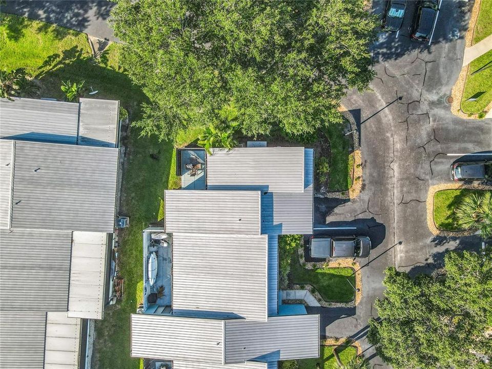 На продажу: $389,000 (2 спален, 2 ванн, 768 Квадратных фут)