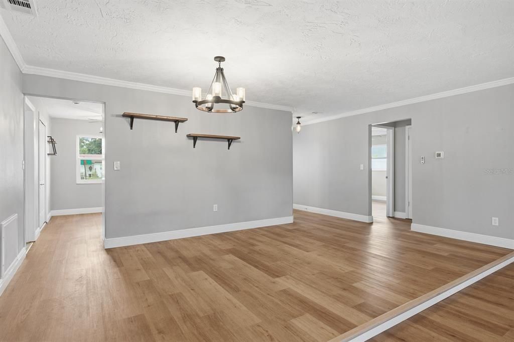 В аренду: $2,800 (3 спален, 2 ванн, 1390 Квадратных фут)