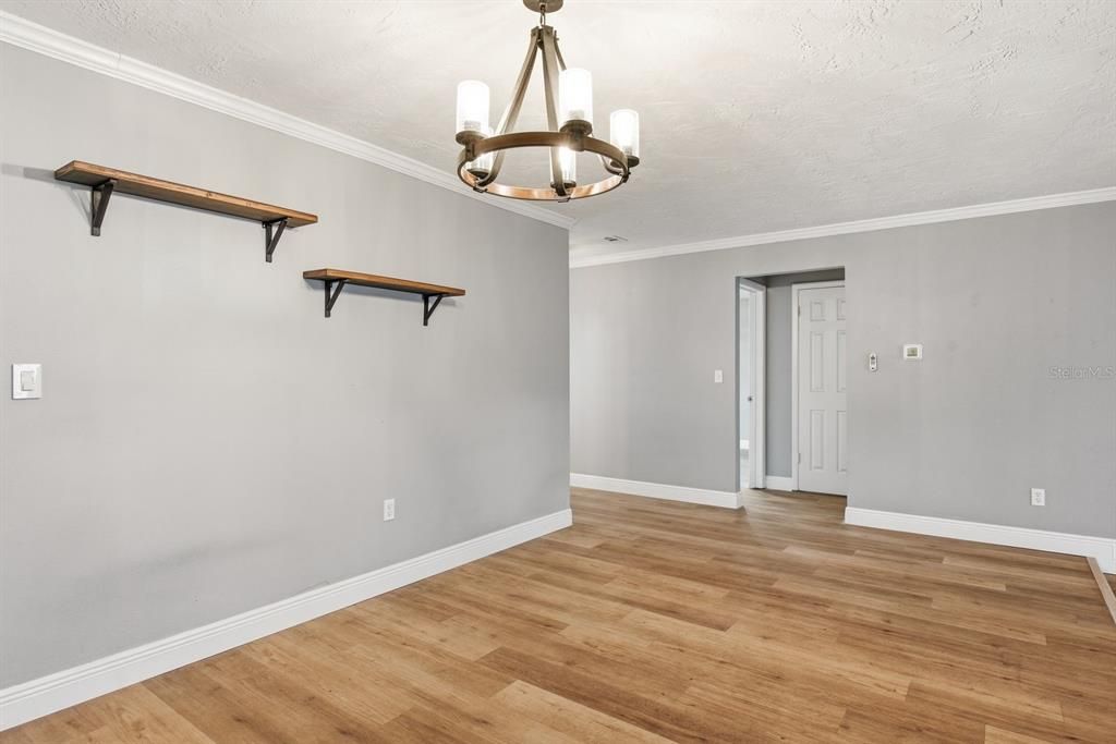 В аренду: $2,800 (3 спален, 2 ванн, 1390 Квадратных фут)