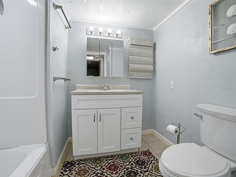 En Venta: $135,000 (3 camas, 2 baños, 1210 Pies cuadrados)