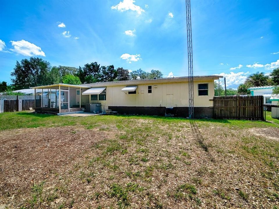 En Venta: $135,000 (3 camas, 2 baños, 1210 Pies cuadrados)