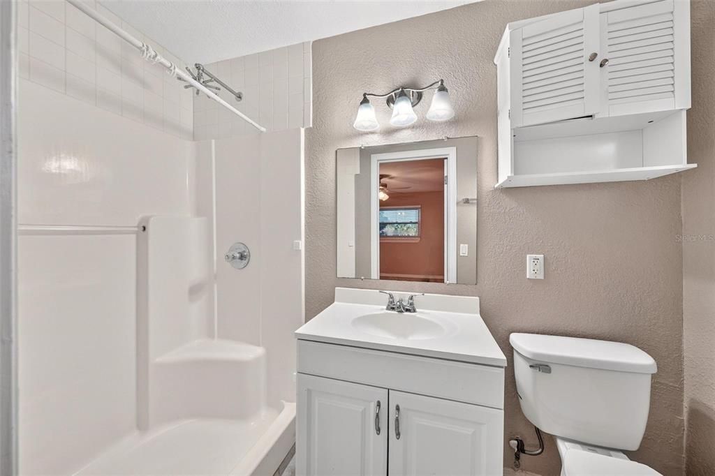 For Sale: $275,000 (3 beds, 2 baths, 1426 Square Feet)