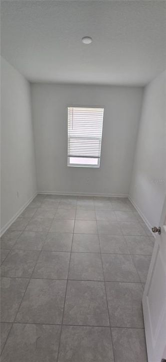 For Rent: $1,850 (3 beds, 2 baths, 1710 Square Feet)