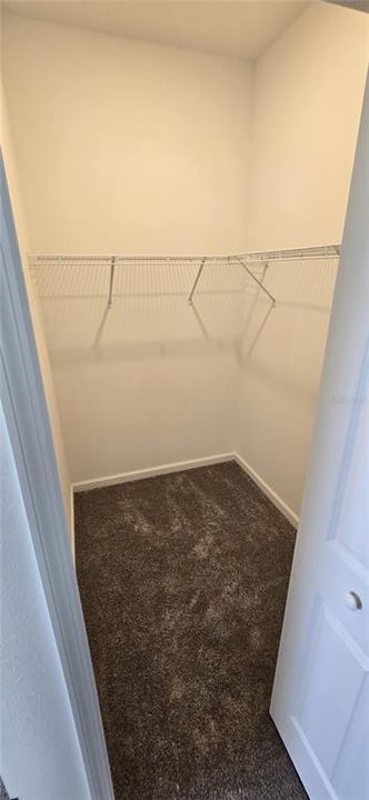 For Rent: $1,850 (3 beds, 2 baths, 1710 Square Feet)